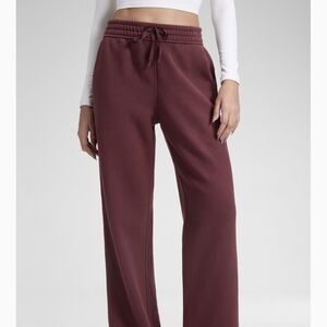 Women's Burgundy Sweatpants